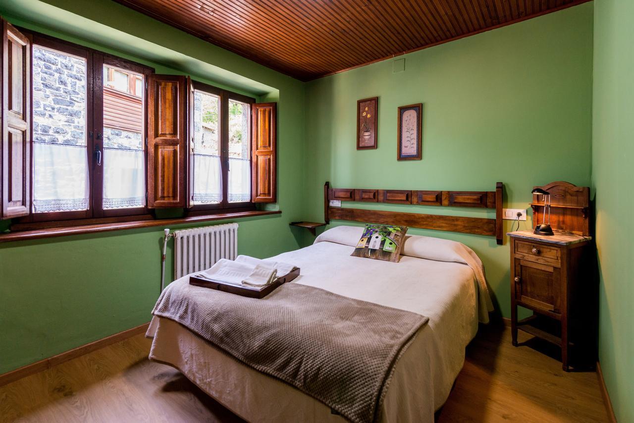 Hostal Pena Santa Soto  Buitenkant foto