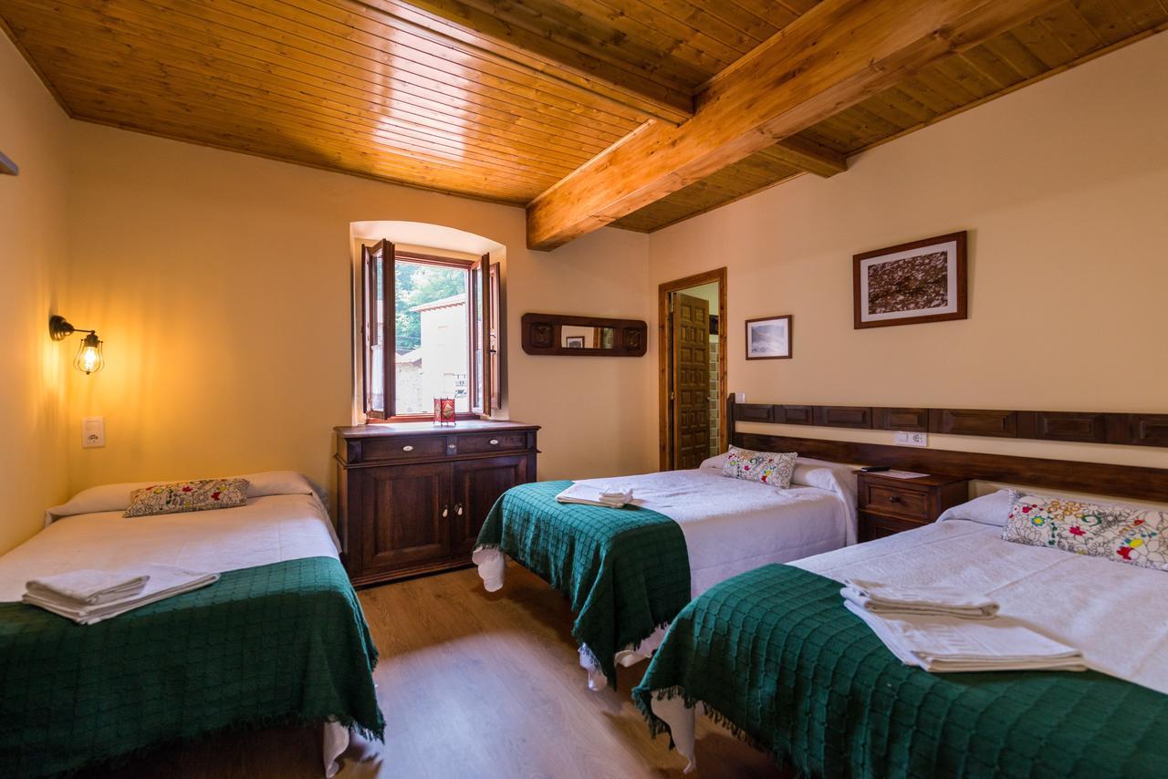 Hostal Pena Santa Soto  Buitenkant foto