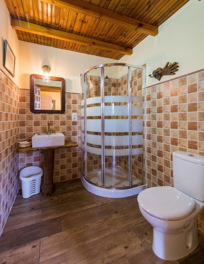 Hostal Pena Santa Soto  Buitenkant foto